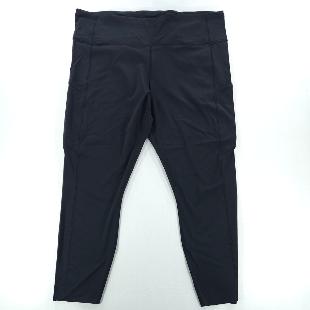 Lululemon Black High Rise Crop Leggings with Pockets Women's Plus Size 18